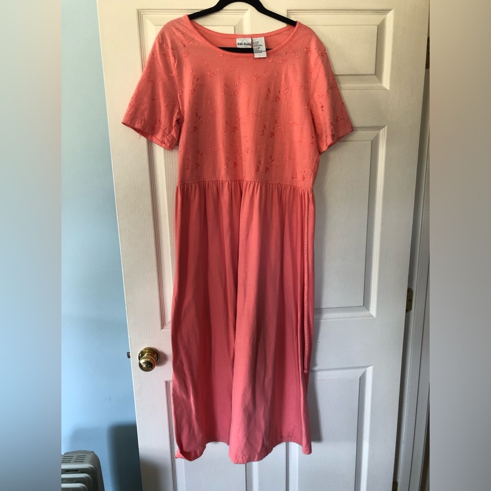 Cute Vintage 100% Cotton Coral Pink Short Sleeve Floral Embroidered Maxi Dress